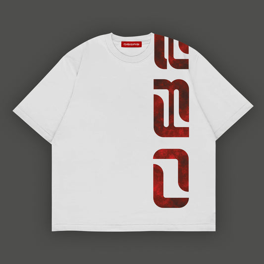 Camiseta blanca con diseño lateral rojo