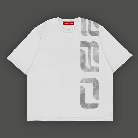 Camiseta blanca con diseño lateral gris